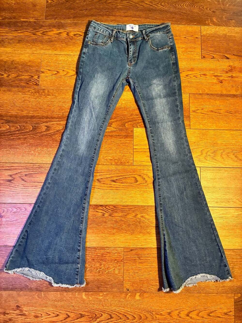 AC FOR AG Women's Size 29 Flare Raw Hem Jeans